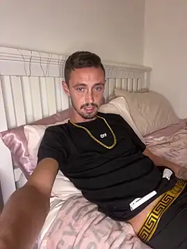 MeJross online show from 04/02/26, 09:43