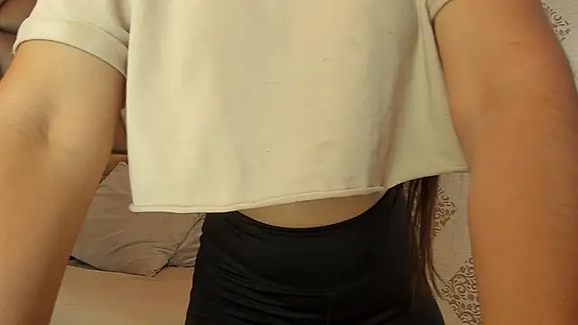 Snapshot of Escarleth_Fox chatting on 03/29/26, 12:07 Escarleth Fox online show from 03/29/26, 12:07