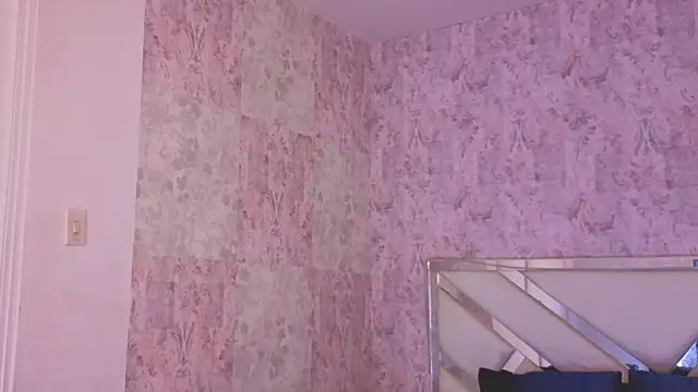 april summer  online show from 03/27/26, 08:32