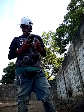 spittingpig1 online show from 04/02/26, 12:12