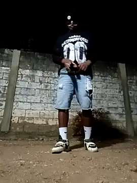 spittingpig1 online show from 03/29/26, 02:35