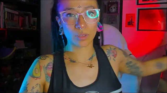 Snapshot of Lucia_Ilich9 chatting on 04/07/26, 02:35 Lucia Ilich9 online show from 04/07/26, 02:35