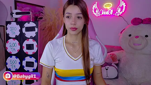 ChloeGil online show from 06/01/26, 10:48