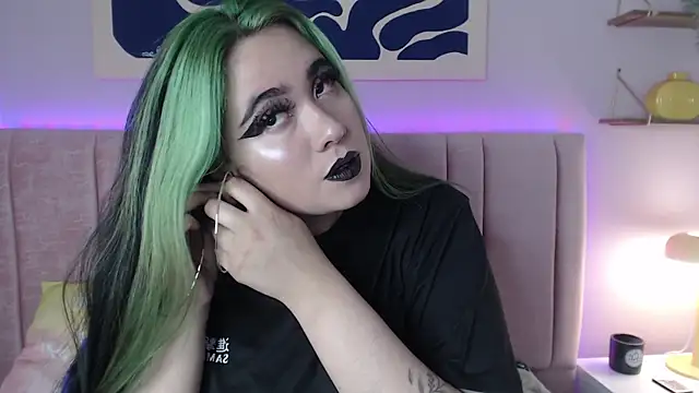 Liliith Zeniith online show from 04/10/26, 05:42