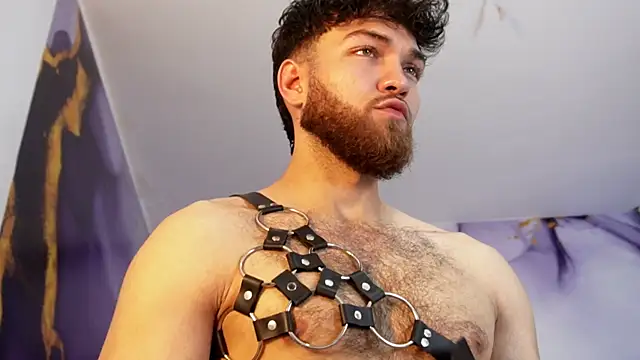 Snapshot of Oliver_Dallas1 chatting on 04/10/26, 04:08 Oliver Dallas1 online show from 04/10/26, 04:08