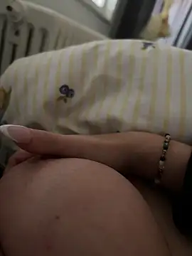 Snapshot of caaamhaaard chatting on 04/13/26, 11:47 caaamhaaard online show from 04/13/26, 11:47