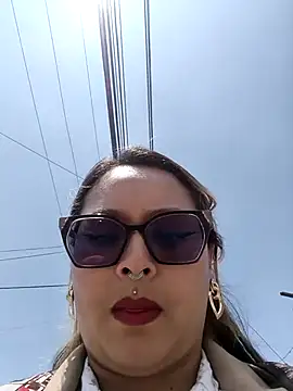 annie 27 online show from 04/04/26, 04:13