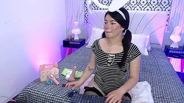 Snapshot of Zafiro_Brm chatting on 03/31/26, 03:41 Zafiro Brm online show from 03/31/26, 03:41