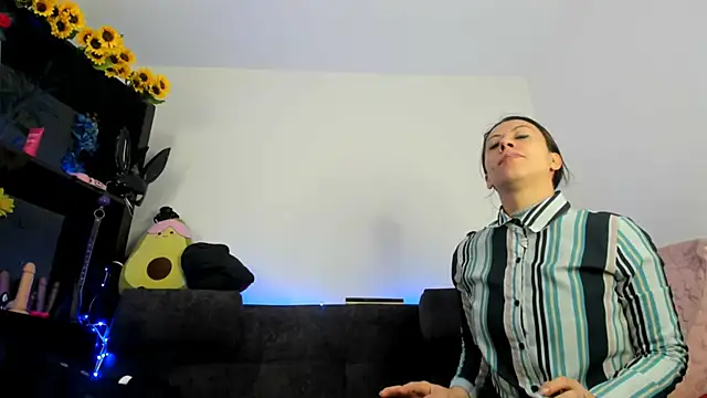 ItsAmara online show from 05/20/26, 12:46