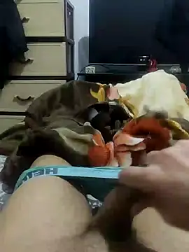 JoyousArray85 online show from 04/03/26, 06:36