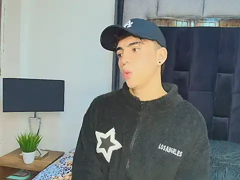 Brax Valencia online show from 03/27/26, 03:35