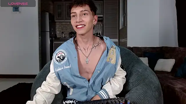 tiam muller fenix online show from 05/06/26, 01:20