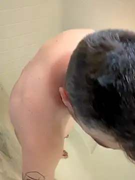 AHoleVibe online show from 04/05/26, 07:53