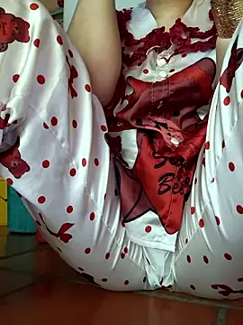 Snapshot of Love_forever_69 chatting on 04/01/26, 12:57 Love forever 69 online show from 04/01/26, 12:57