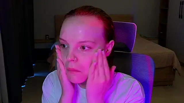 mollybossy online show from 04/13/26, 12:14