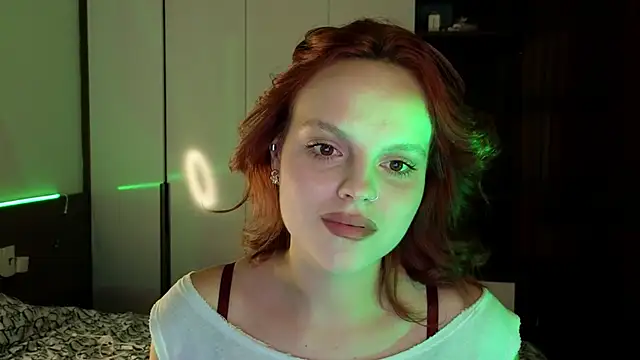 mollybossy online show from 06/19/26, 04:13