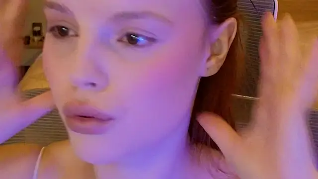 mollybossy online show from 04/07/26, 12:12