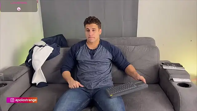 apolo strange online show from 04/24/26, 10:01