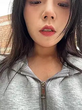 kara-tt online show from 04/12/26, 02:37