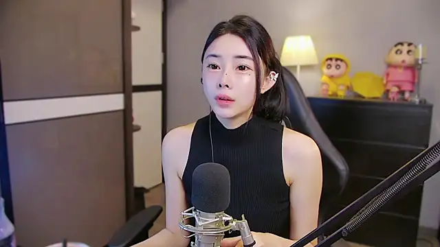 Snapshot of XiaoYuBao- chatting on 06/19/26, 05:08 XiaoYuBao- online show from 06/19/26, 05:08