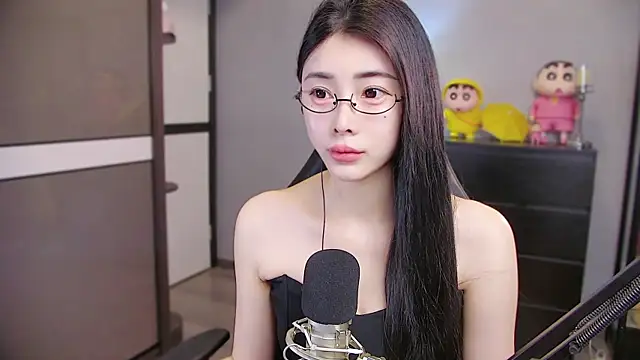 XiaoYuBao- online show from 04/14/26, 02:11