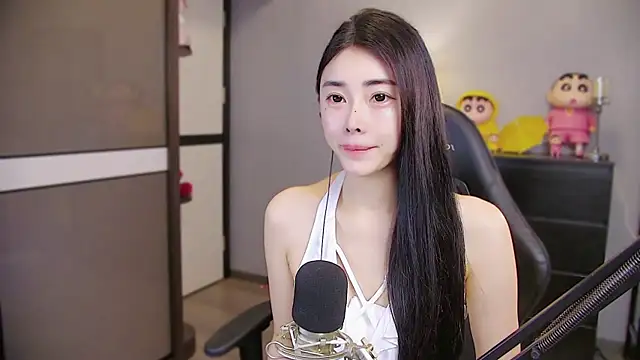 XiaoYuBao- online show from 05/13/26, 05:31