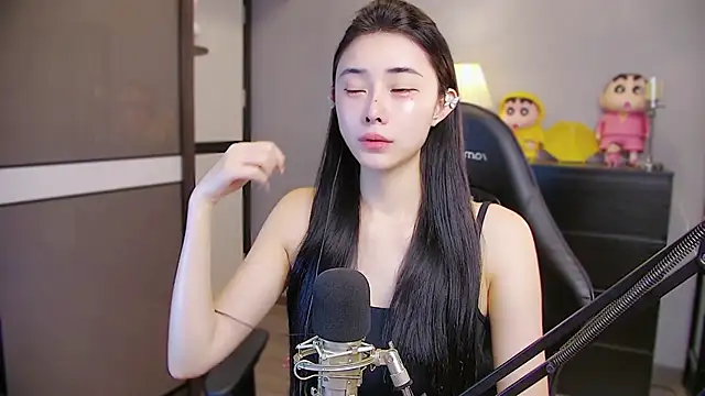 Snapshot of XiaoYuBao- chatting on 06/16/26, 06:08 XiaoYuBao- online show from 06/16/26, 06:08