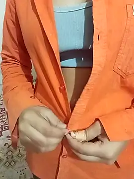 Snapshot of ritika_gupta02 chatting on 03/30/26, 07:04 ritika gupta02 online show from 03/30/26, 07:04