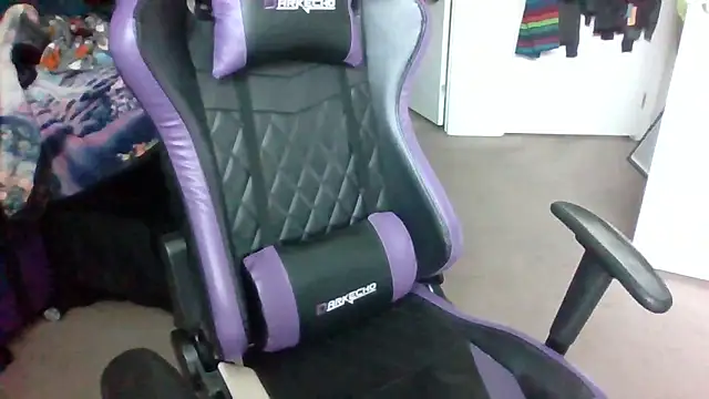 Snapshot of StaRellA___SaXxXton chatting on 09/09/25, 01:31 StaRellA SaXxXton online show from 09/09/25, 01:31