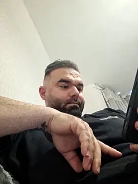 bigmillz32 online show from 03/25/26, 01:21