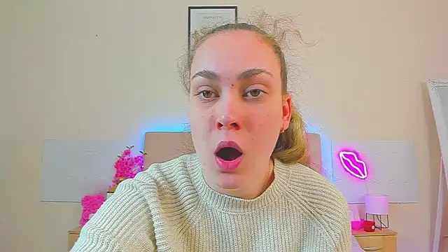 MelanieCuty online show from 04/24/26, 05:31