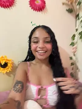 Snapshot of SpidderSecret chatting on 03/17/26, 02:09 SpidderSecret online show from 03/17/26, 02:09