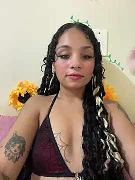 Snapshot of SpidderSecret chatting on 03/25/26, 11:42 SpidderSecret online show from 03/25/26, 11:42