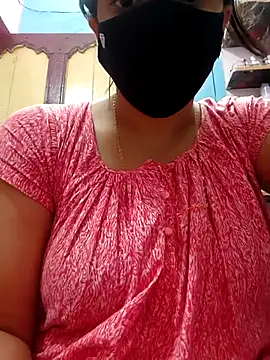 tulidas96778 online show from 04/07/26, 01:07