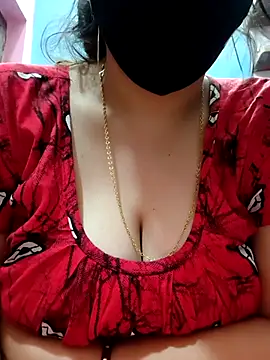 tulidas96778 online show from 04/08/26, 02:13