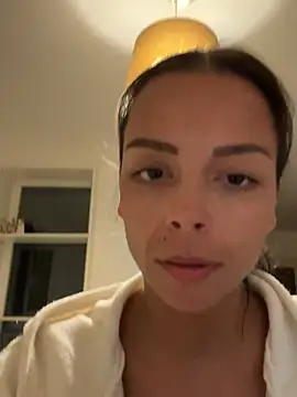 SweetLillySugar online show from 04/11/26, 10:24