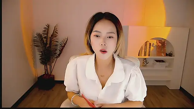 zhoulan-bb online show from 04/14/26, 02:16