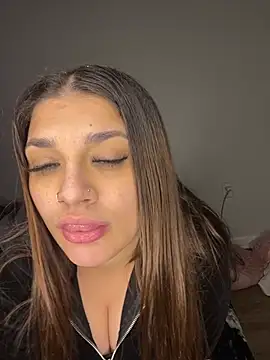 treasurebabii online show from 05/12/26, 06:32
