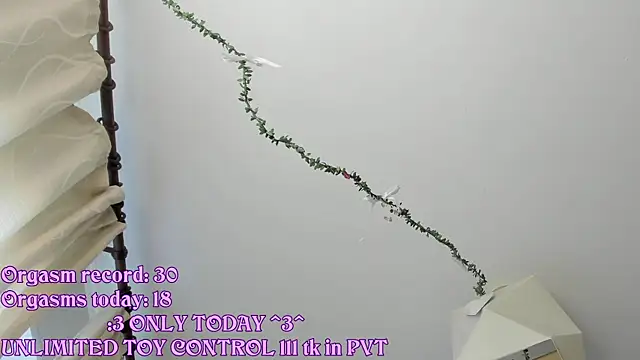 RileyNymph online show from 05/21/26, 03:26