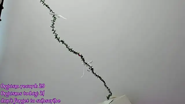 RileyNymph online show from 05/14/26, 06:10