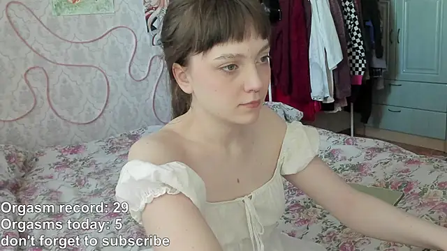 RileyNymph online show from 05/07/26, 03:55