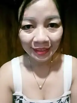Yiyi102300 online show from 06/14/26, 12:18
