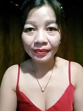 Yiyi102300 online show from 06/18/26, 11:32