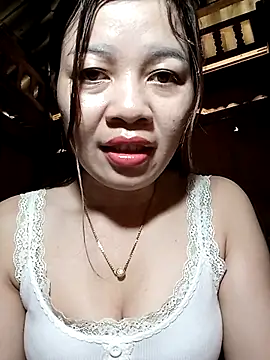 Yiyi102300 online show from 03/19/26, 03:17