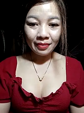 Yiyi102300 online show from 04/04/26, 01:06