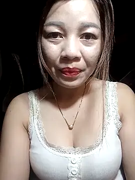 Yiyi102300 online show from 03/29/26, 02:19