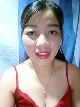 Yiyi102300 online show from 07/11/26, 04:46