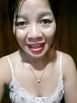 Yiyi102300 online show from 06/11/26, 02:53