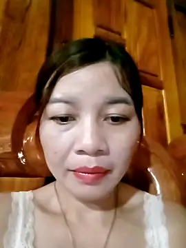 Yiyi102300 online show from 04/14/26, 01:54