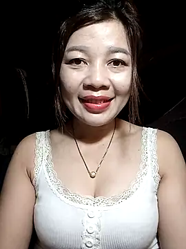 Yiyi102300 online show from 04/02/26, 12:56